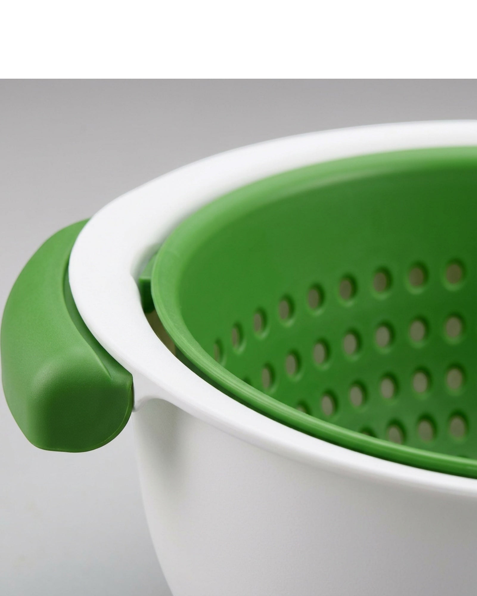 Selvag Wash and Drain Colander Bowl 3.2 L White and Green - Detail view